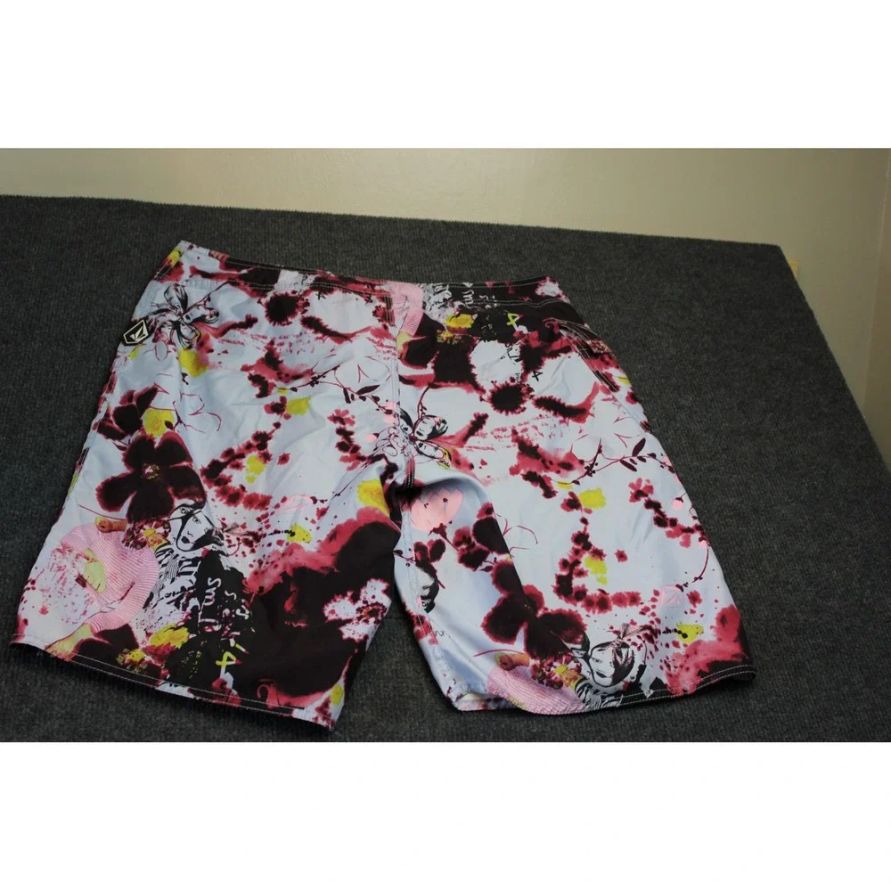 Volcom Modulator Technology Board Shorts Mens 36 Graphic Floral Face Print Blue